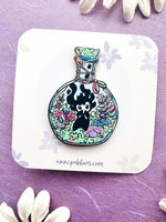 Mana Spirit Potion - hard enamel pin Front View