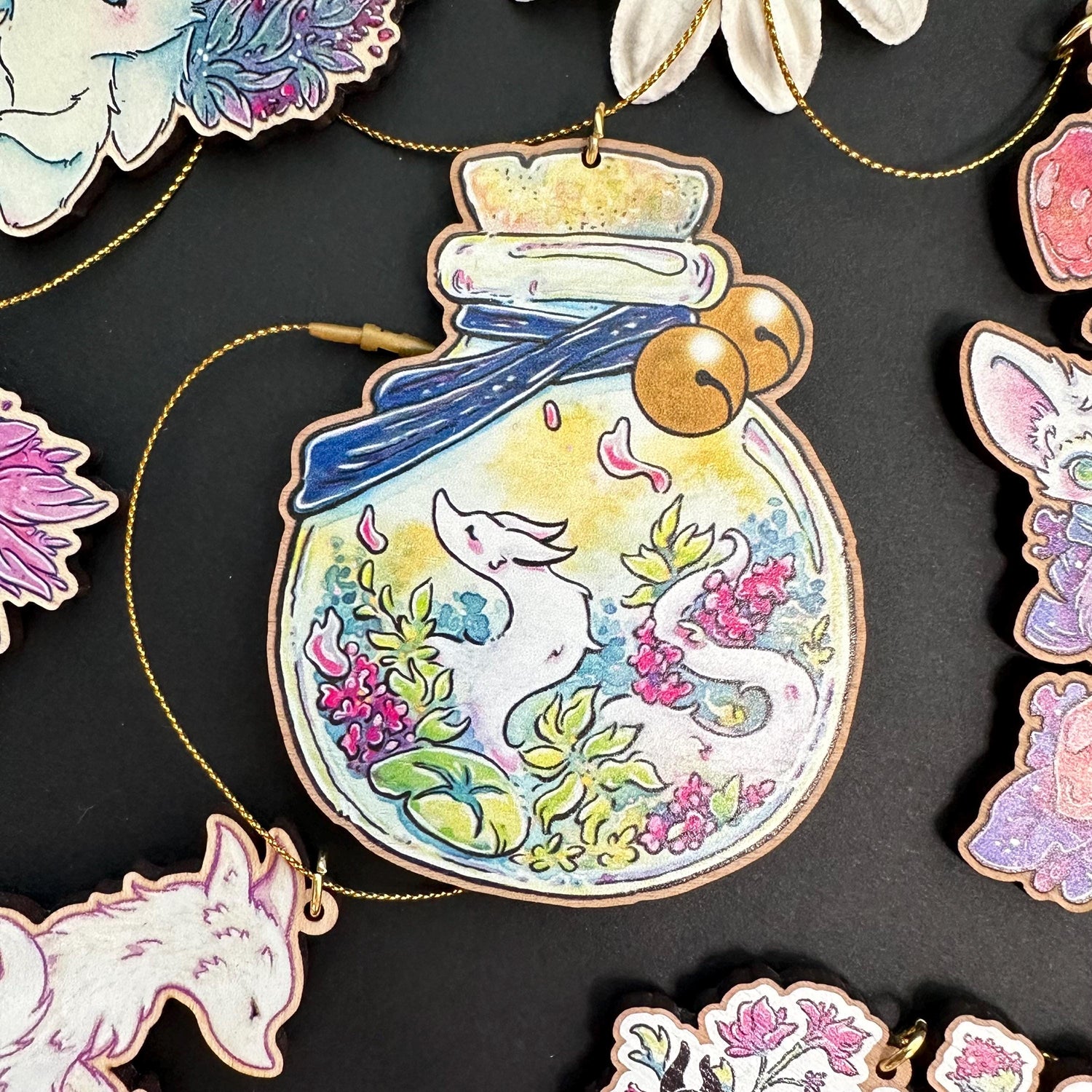 Smoke Fox Potion - Ornament Single